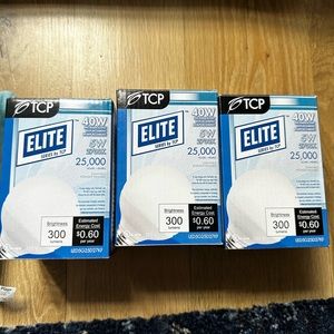 3 LED TCP dimmable lamps 40W 5W 300 lumens 25000 hours